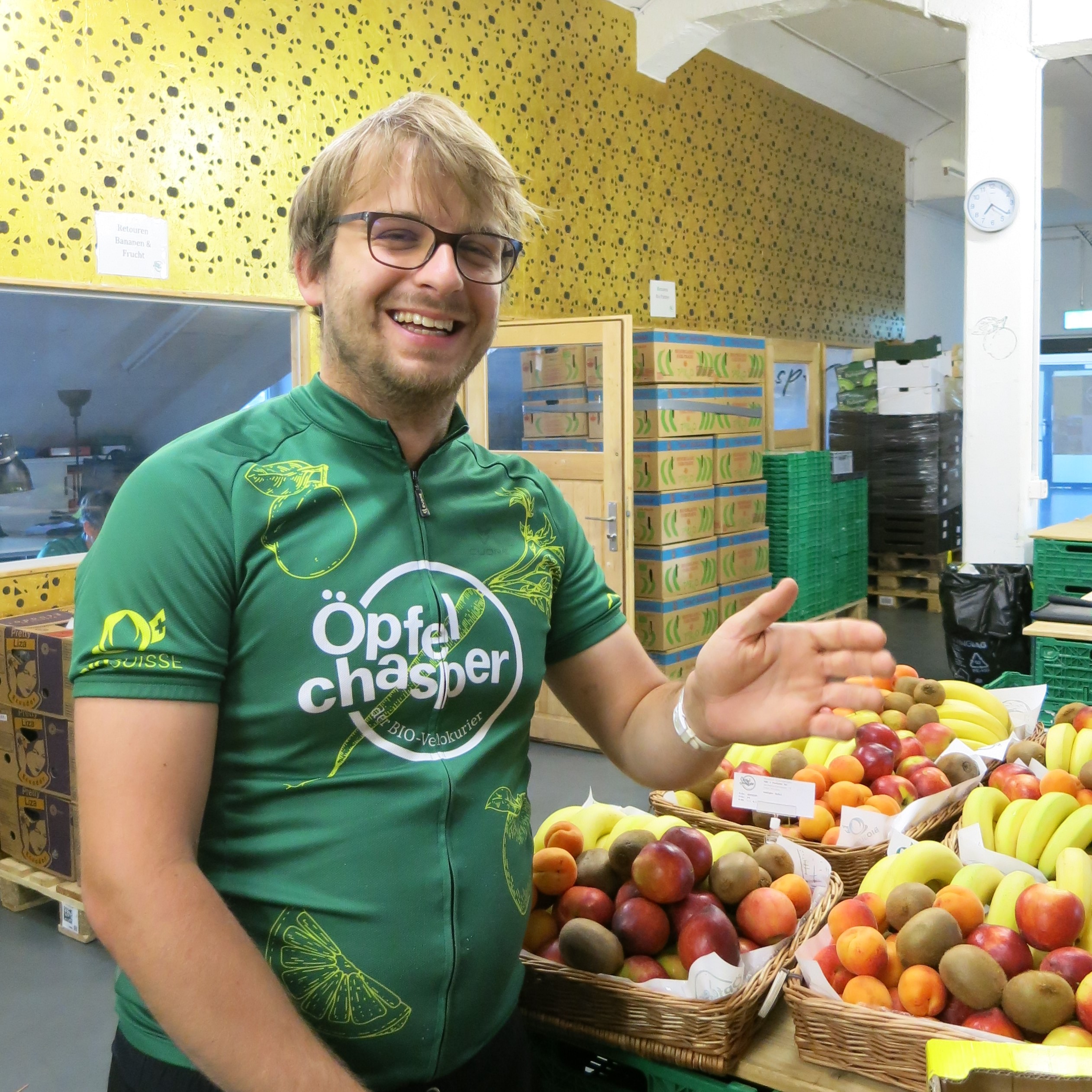 Flavio (Zürich) Öpfelchasper, der BioVelokurier